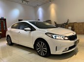 Cần bán gấp với giá ưu đãi nhất chiếc Kia Cerato 1.6AT Sedan, đời 2016 xe một đời chủ