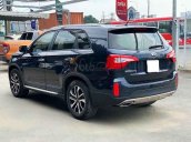 Bán ô tô Kia Sorento sản xuất 2019, màu xanh lam còn mới, 718 triệu