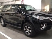 Cần bán gấp Toyota Fortuner sản xuất năm 2020, màu đen như mới