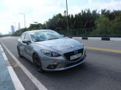 Bán Mazda 3 đời 2016, màu bạc chính chủ