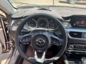 Bán Mazda 6 2019, màu đen full Options