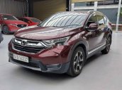 Cần bán Honda CR V sản xuất năm 2017, màu đỏ, xe gia đình