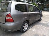 Bán lại xe Nissan Grand livina đời 2010, màu xám số sàn, 1 chủ