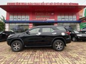 Bán xe Toyota Fortuner sản xuất năm 2019, màu đen  