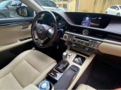 Cần bán xe Lexus ES250 năm 2016, nhập khẩu, xe một đời chủ