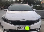 Cần bán xe Kia Cerato năm 2017, xe nhà mới mua đi cực ít, giá thấp