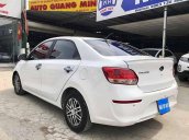 Cần bán xe Kia Soluto sản xuất năm 2019, màu trắng còn mới