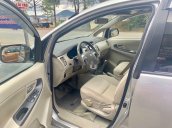 Bán Toyota Innova 2015, màu bạc, có bảo hành