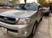 Cần bán xe Toyota Hilux 2009, màu bạc, nhập khẩu