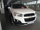 Bán Chevrolet Captiva năm sản xuất 2015, màu trắng