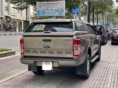 Cần bán xe Ford Ranger XLS AT 2019, màu vàng, nhập khẩu