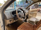 Cần bán xe Toyota Hilux 2009, màu bạc, nhập khẩu