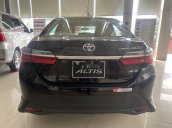 Cần bán Toyota Corolla Altis đời 2021, màu đen