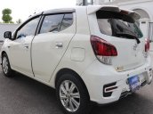 Cần bán gấp Toyota Wigo đời 2019, màu trắng, số sàn