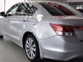 Bán xe Honda Accord 2011, màu bạc, nhập khẩu nguyên chiếc