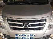 Cần bán lại xe Hyundai Grand Starex đời 2016, màu bạc, nhập khẩu, giá 620tr