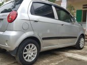 Bán Chevrolet Spark sản xuất năm 2012, màu bạc, giá tốt