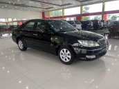 Cần bán xe Toyota Camry năm sản xuất 2004 còn mới