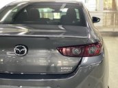 New Mazda 3 Luxury 2.5L, tặng phụ kiện cao cấp, hỗ trợ vay trả góp, giá cực tốt
