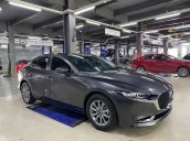 New Mazda 3 Luxury 2.5L, tặng phụ kiện cao cấp, hỗ trợ vay trả góp, giá cực tốt