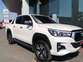 Bán Toyota Hilux sản xuất 2019, màu trắng, nhập khẩu, số tự động