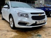 Bán ô tô Chevrolet Cruze đời 2017, màu trắng, 375 triệu