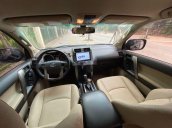 Bán ô tô Toyota Land Cruiser đời 2010, màu đen, nhập khẩu nguyên chiếc