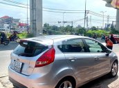 Cần bán xe Ford Fiesta năm 2011, màu bạc 