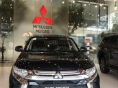 Mitsubishi Outlander giá rẻ nhất miền Bắc - Ưu đãi ngập tràn - Tặng 100% thuế