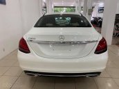 Bán Mercedes Benz C200 model 2019, màu trắng