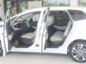 Cần bán Kia Rondo 2.0L MT năm sản xuất 2020, nhập khẩu nguyên chiếc giá cạnh tranh