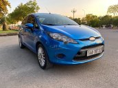 Bán xe Ford Fiesta sản xuất năm 2011, màu xanh lam, nhập khẩu 