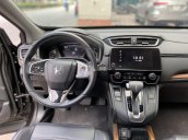 Cần bán gấp Honda CR V 2019, màu đen chính chủ