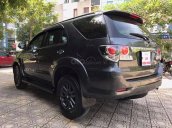 Bán Toyota Fortuner 2.7AT sản xuất cuối 2015, màu ghi đá