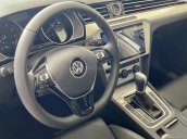 Passat Bluemotion màu bạc - Sedan 5 chỗ nhập 100% Đức - giảm hơn trước bạ và nhiều quà tặng phụ kiện cuối năm