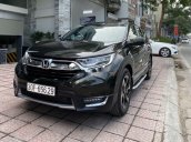 Cần bán gấp Honda CR V 2019, màu đen chính chủ