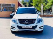 Cần bán xe Mercedes GLK250 4Matic sản xuất năm 2013, màu trắng, 890tr