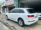 Cần bán lại xe Audi Q7 Quattro đời 2018, màu trắng, nhập khẩu nguyên chiếc còn mới