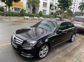 Cần bán xe Mercedes C200 năm sản xuất 2011, màu đen, giá 499tr