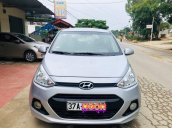 Bán Hyundai Grand i10 năm 2015, màu bạc, nhập khẩu nguyên chiếc số sàn bản đủ