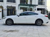 Cần bán Mazda 6 đời 2018, màu trắng như mới 