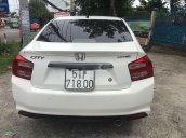 Bán Honda City năm sản xuất 2013, màu trắng, số tự động, 350tr