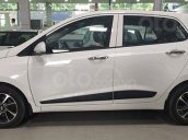 Có sẵn I10 Hatchback giá tốt, ưu đãi giảm thuế đến hết tháng 12, nhanh tay tậu xe với giá hời nhất