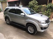 Cần bán gấp Toyota Fortuner năm sản xuất 2014, giá ưu đãi động cơ ổn định 