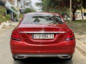 Bán Mercedes C200 Exclusive đỏ/kem 2020 vô thêm cửa hít