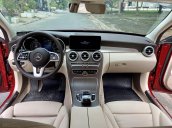 Bán Mercedes C200 Exclusive đỏ/kem 2020 vô thêm cửa hít