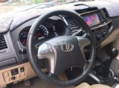 Cần bán gấp Toyota Fortuner năm sản xuất 2014, giá ưu đãi động cơ ổn định 