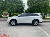 Cần bán gấp Toyota Highlander đời 2015, màu trắng còn mới