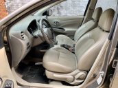 Bán xe Nissan Sunny đời 2014, màu xám còn mới