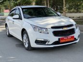 Cần bán gấp Chevrolet Cruze sản xuất 2017 còn mới